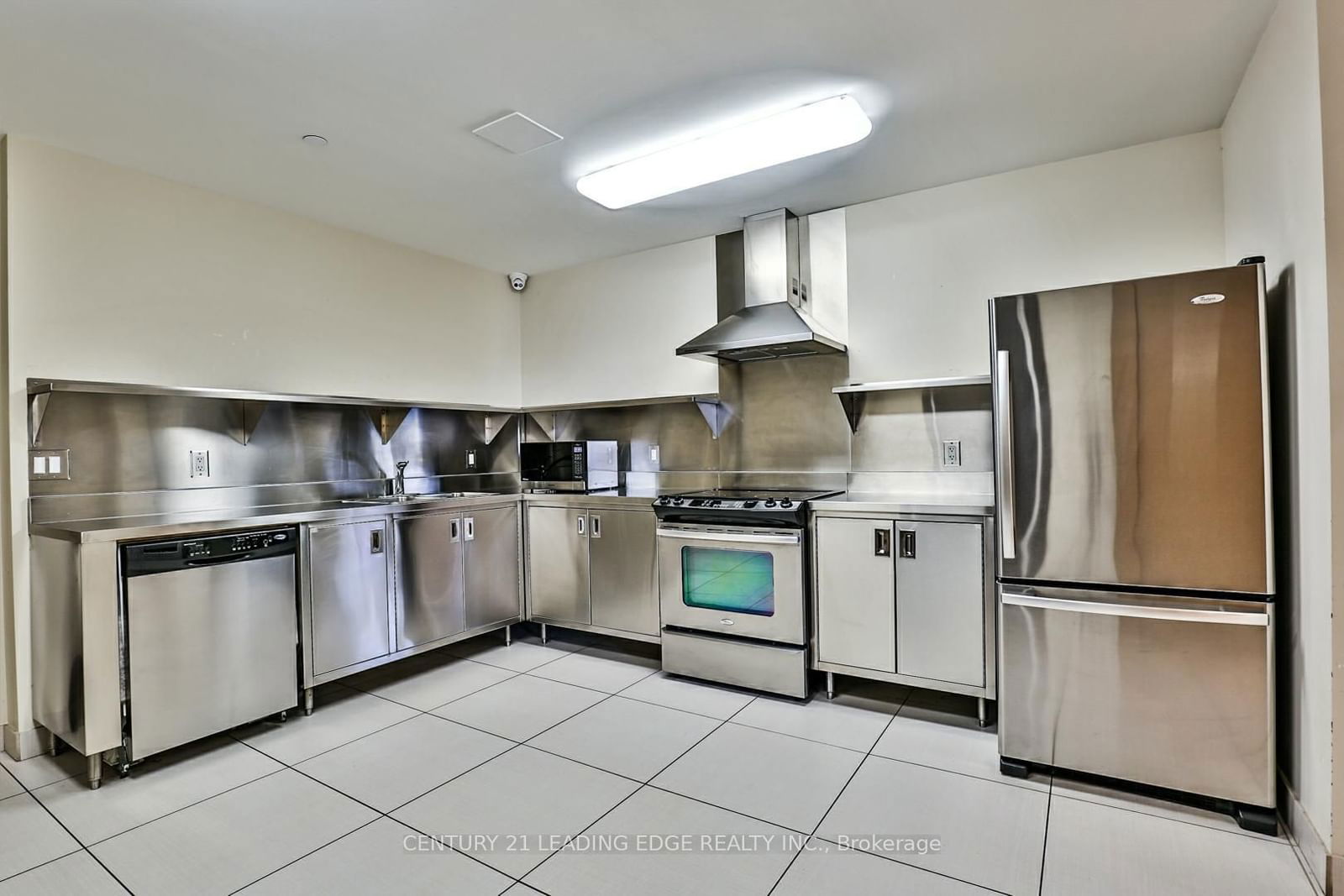 100 Harrison Garden Blvd, unit 221 for rent - image #18