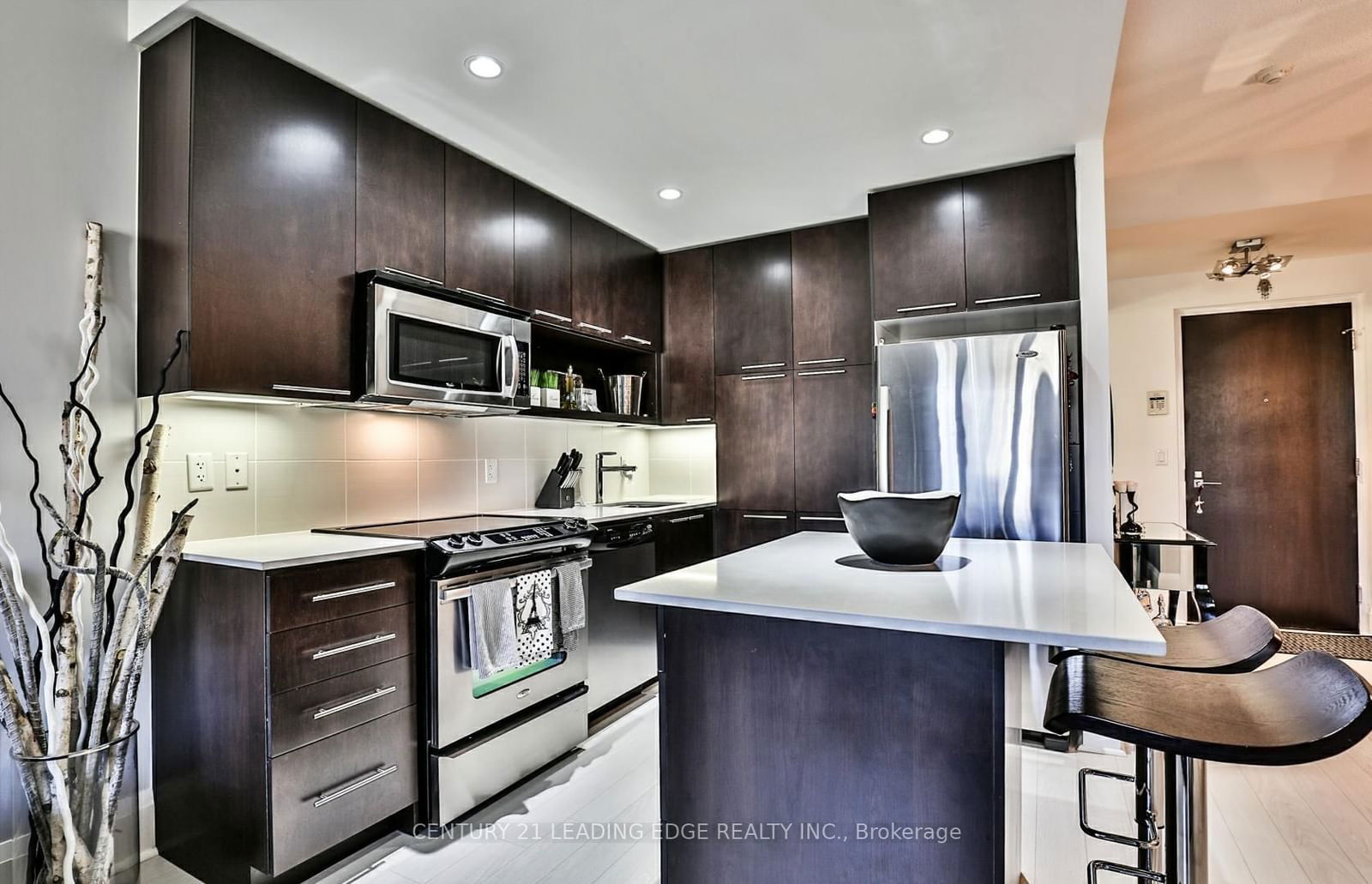 100 Harrison Garden Blvd, unit 221 for rent - image #9