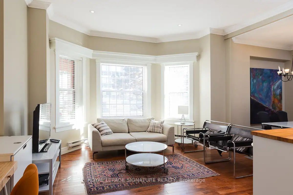 212 St. George St, unit 209 for rent - image #1