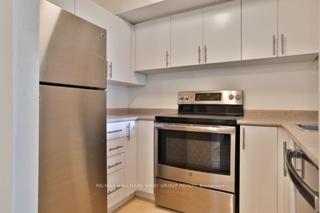 92 King St E, unit 603 for sale