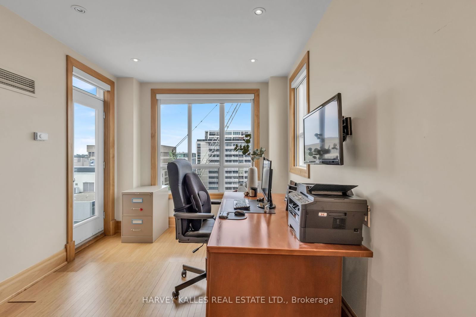 35 Merton St, unit 1802/03 for sale - image #8