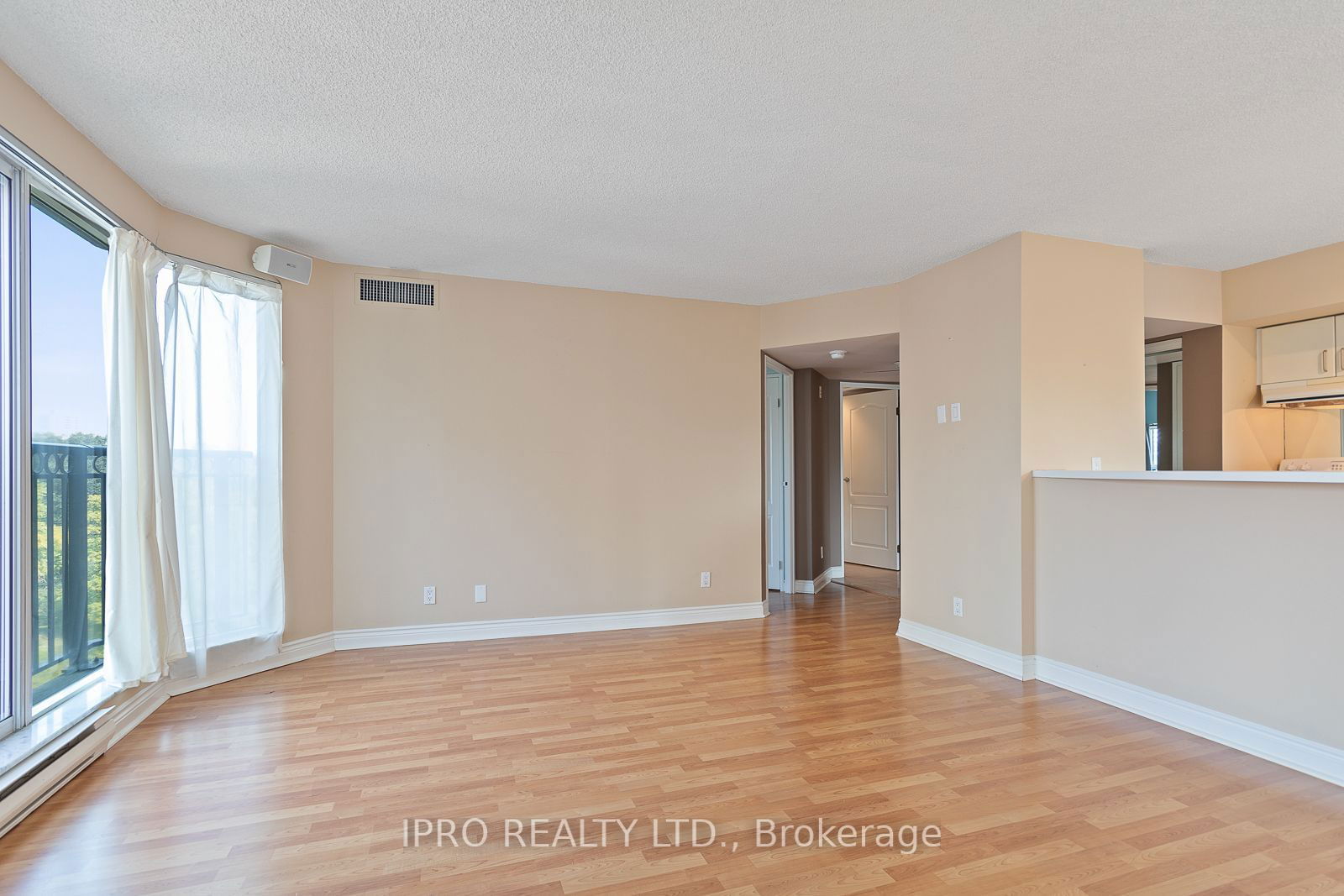 97 Lawton Blvd, unit 604 for rent - image #15