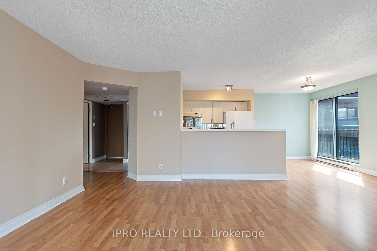 97 Lawton Blvd, unit 604 for rent - image #16