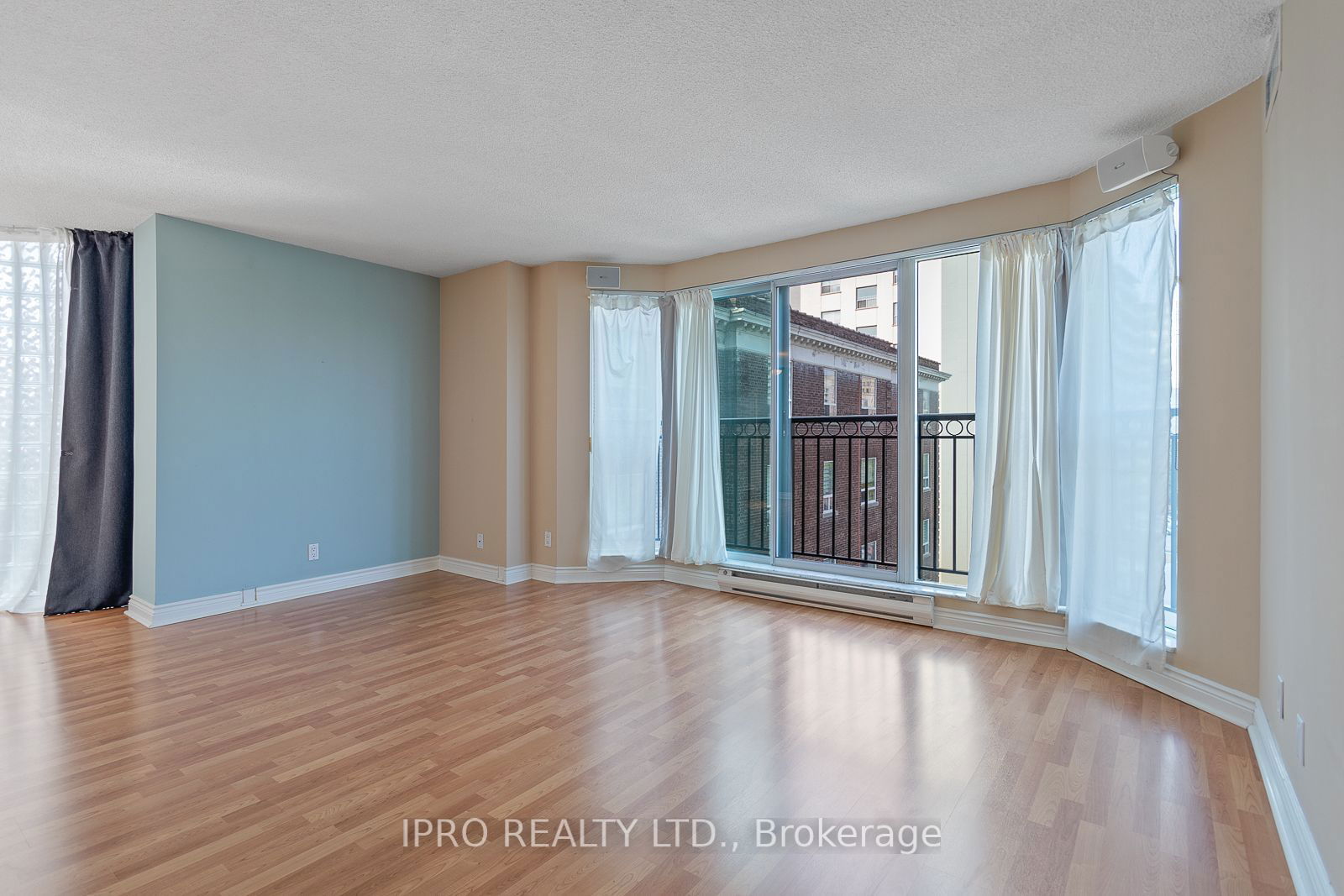 97 Lawton Blvd, unit 604 for rent - image #18