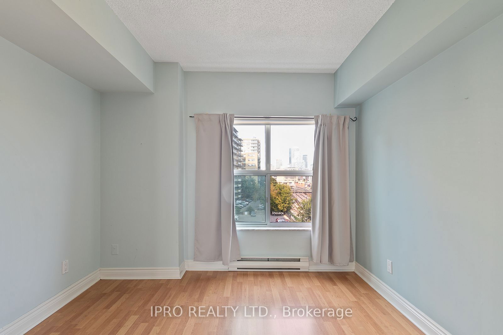 97 Lawton Blvd, unit 604 for rent - image #20