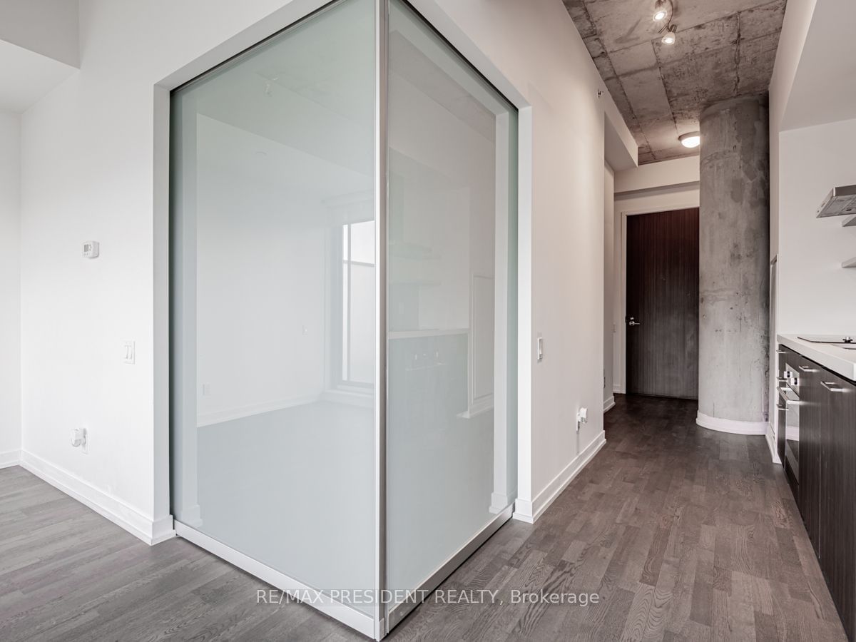 560 King St W, unit 1005 for rent - image #9