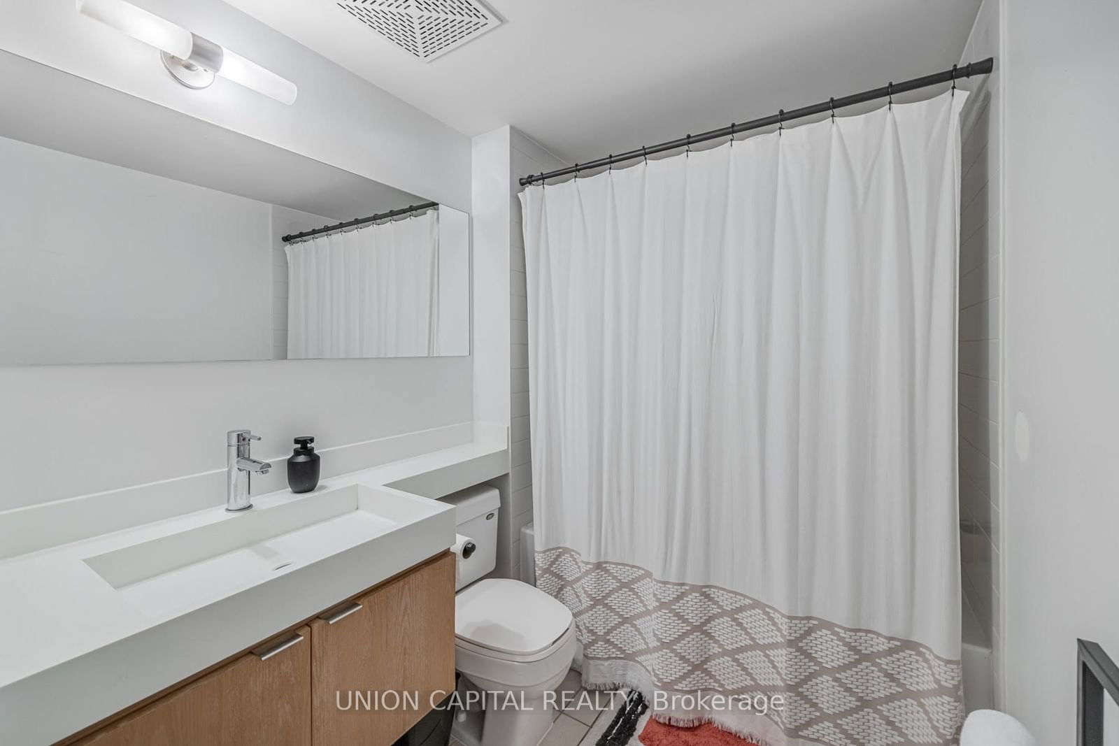 4K Spadina Ave, unit 1723 for rent - image #11