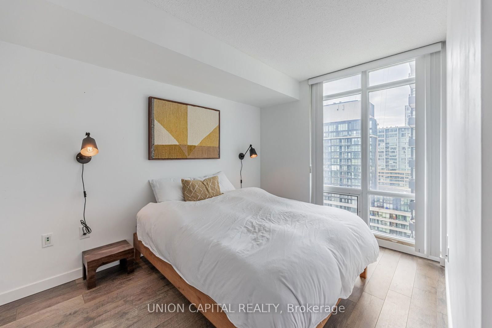 4K Spadina Ave, unit 1723 for rent