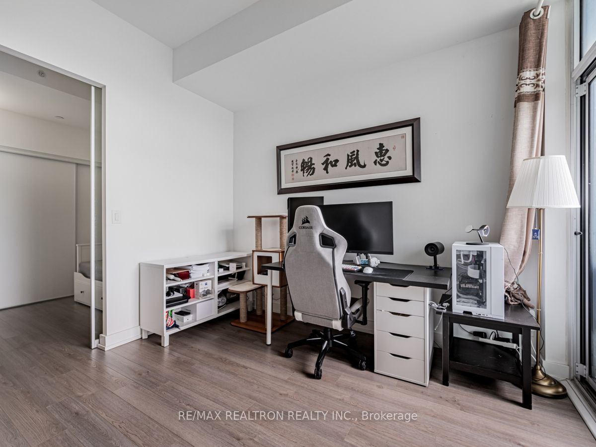 6 Parkwood Ave, unit 616 for sale - image #13