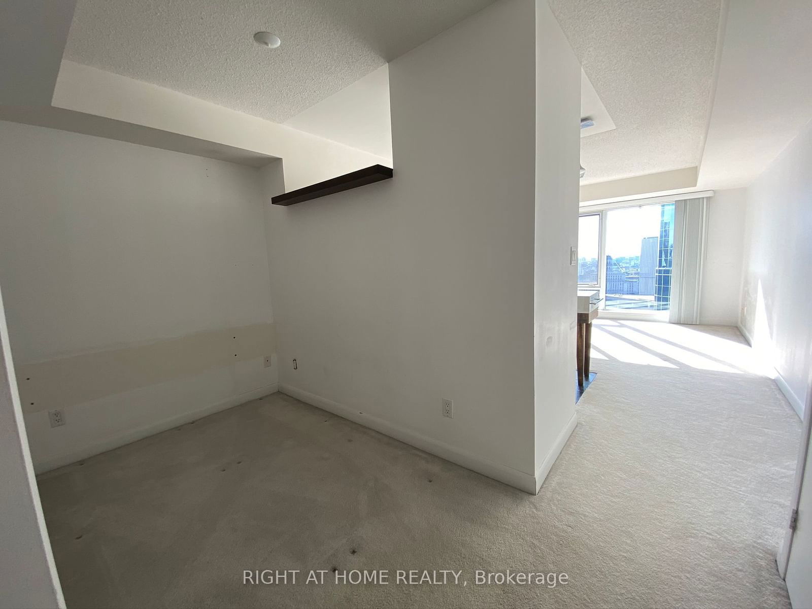 210 Victoria St, unit 3110 for rent - image #7