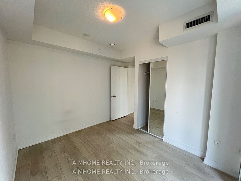 50 Wellesley St E, unit 1511 for rent - image #10