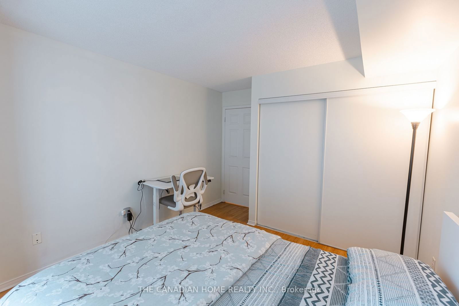 29 Pemberton Ave, unit 707 for rent - image #16