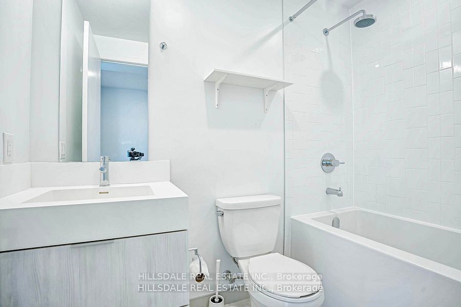 130 River St, unit 3002 for sale - image #18