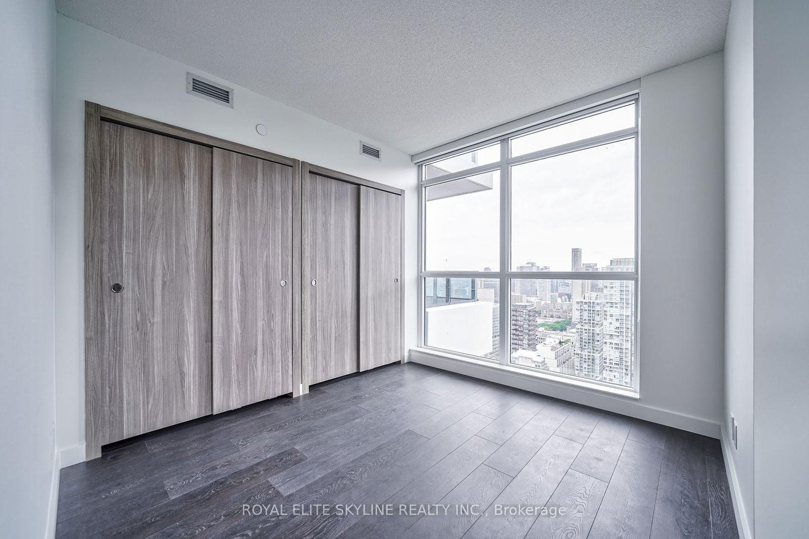 38 Widmer St, unit 4906 for sale - image #19