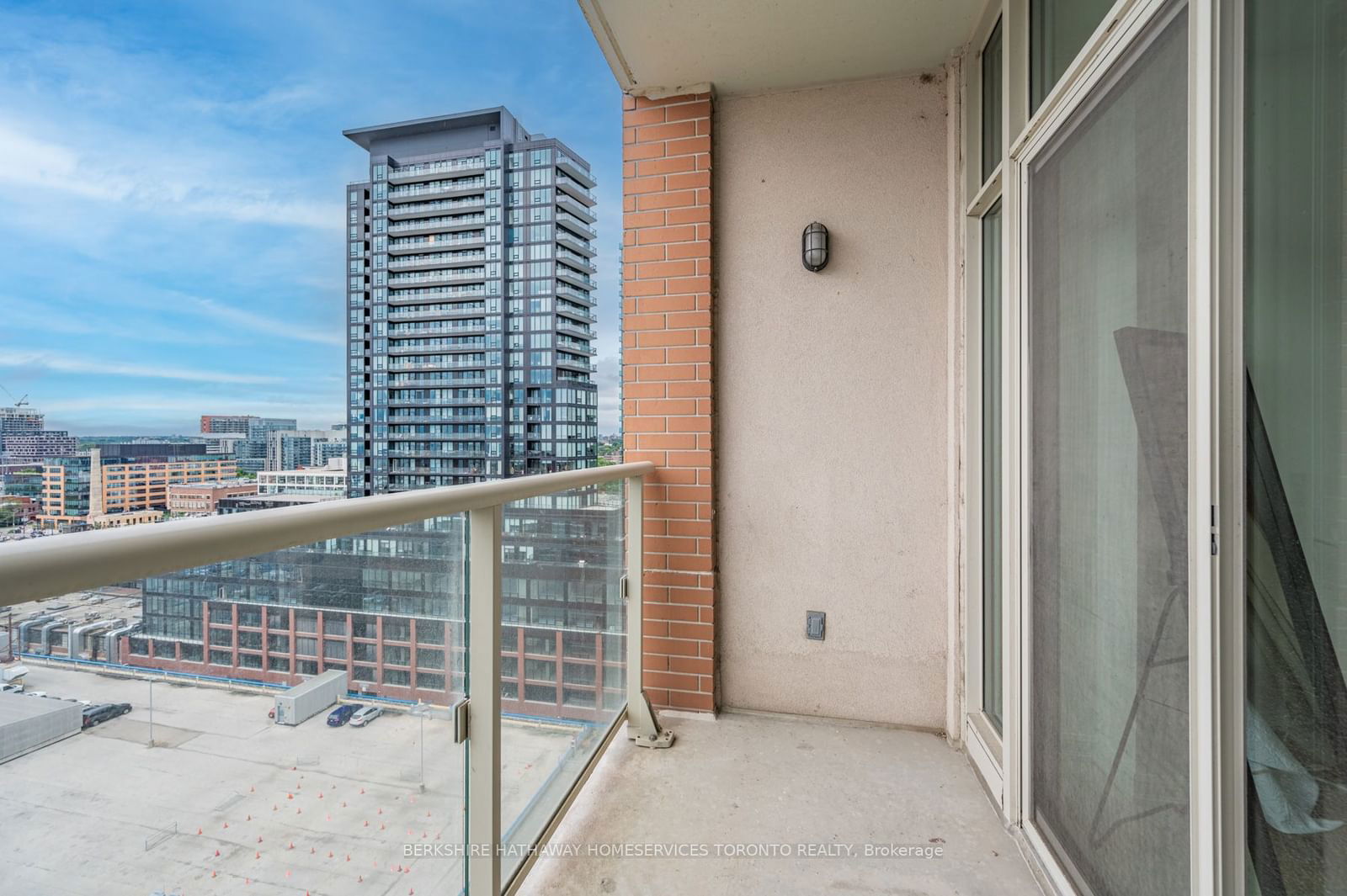 85 East Liberty St, unit 1703 for sale - image #25