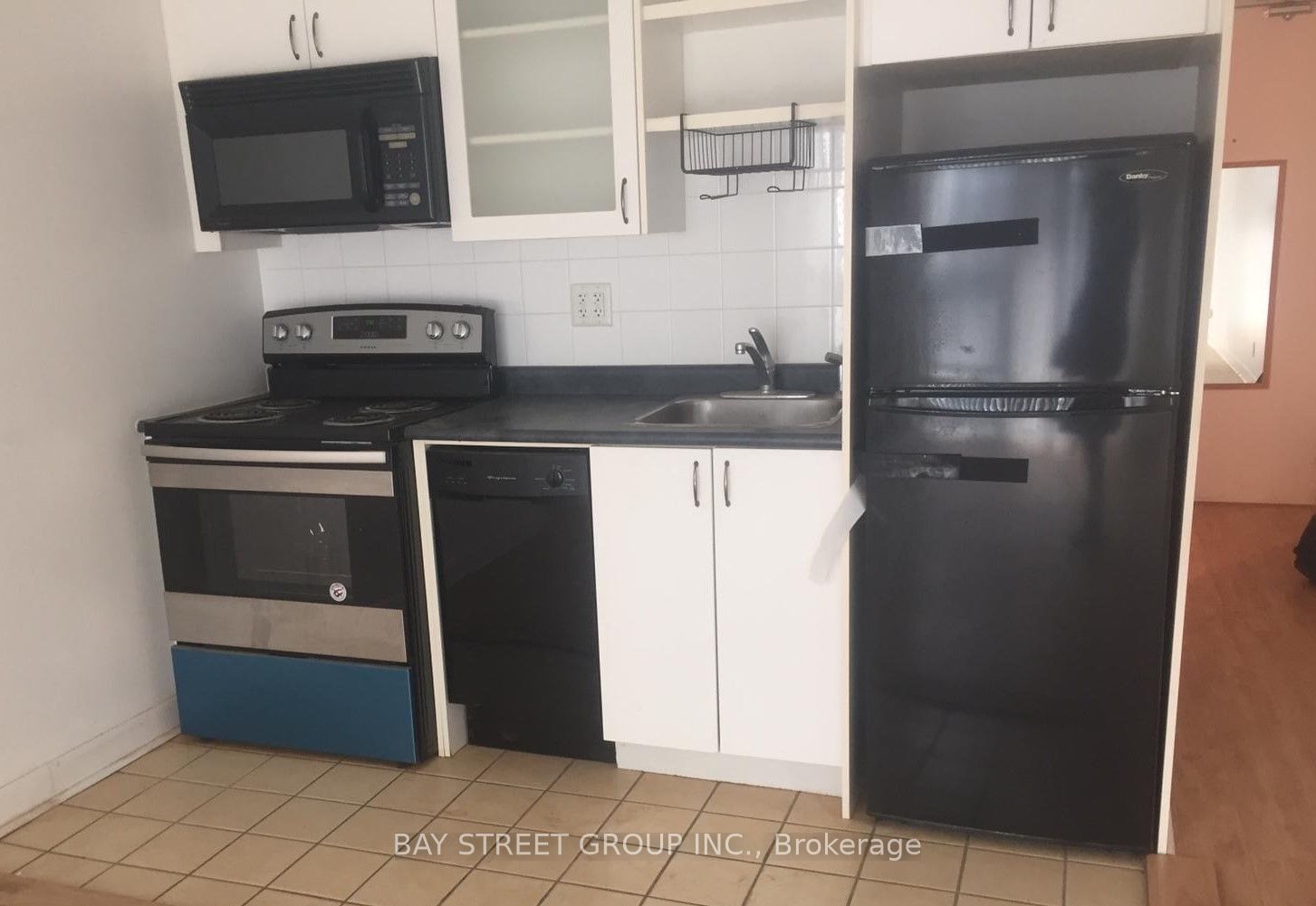 600 Fleet St, unit 1010 for rent