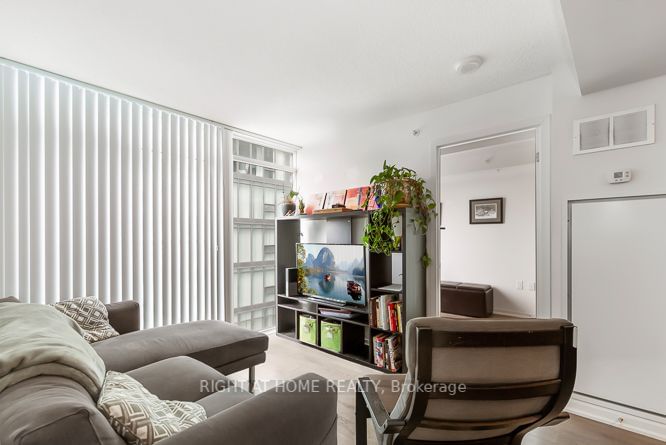 36 Lisgar St, unit 1709E for sale