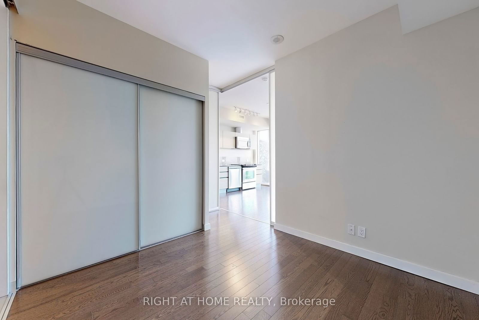 390 Cherry St, unit 3105 for sale - image #16