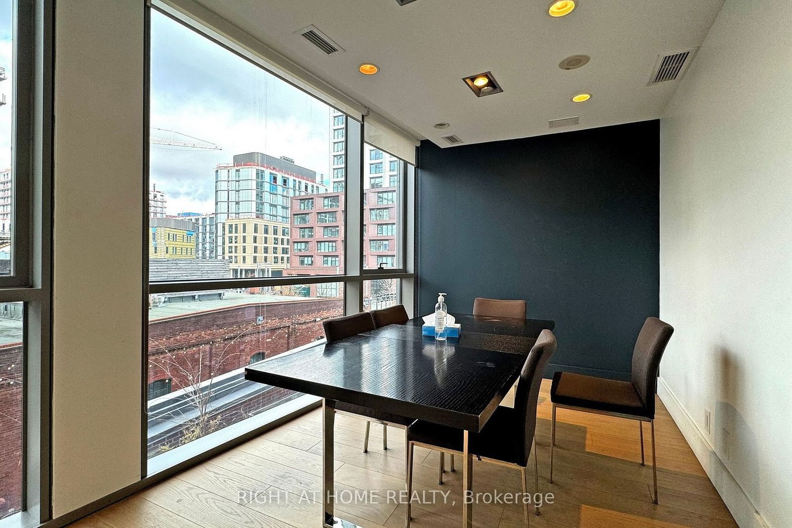 390 Cherry St, unit 3105 for sale - image #34