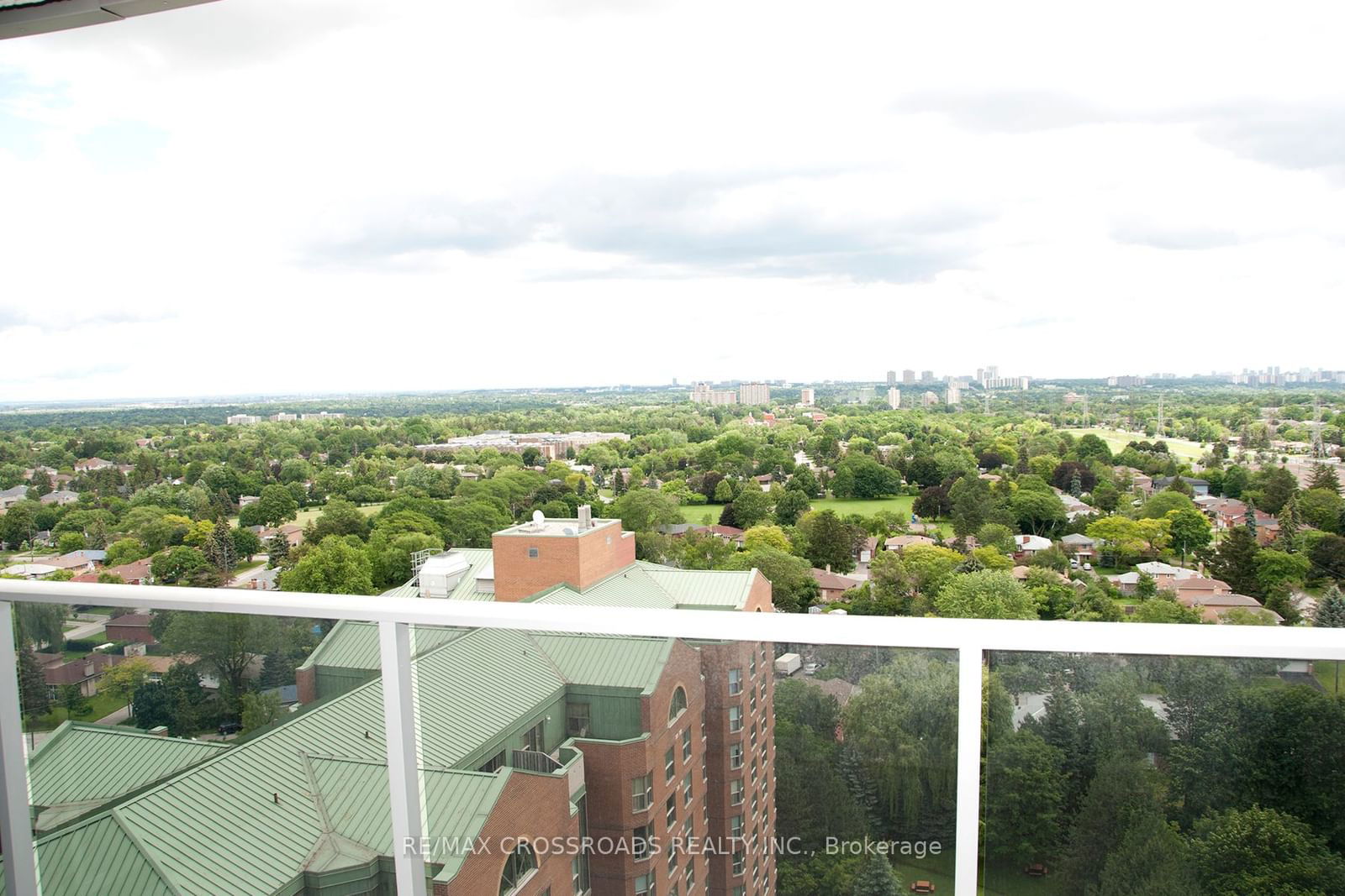 5791 Yonge St, unit 2109 for rent - image #10