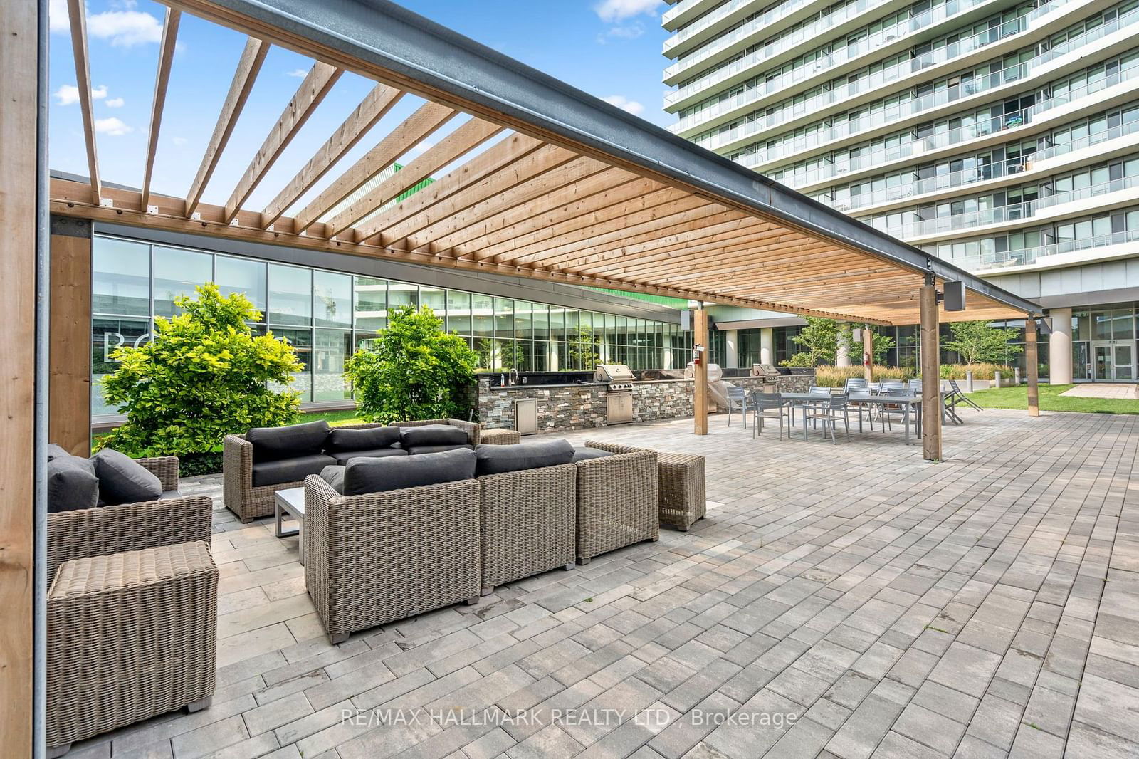 117 McMahon Dr, unit 3708 for sale - image #38