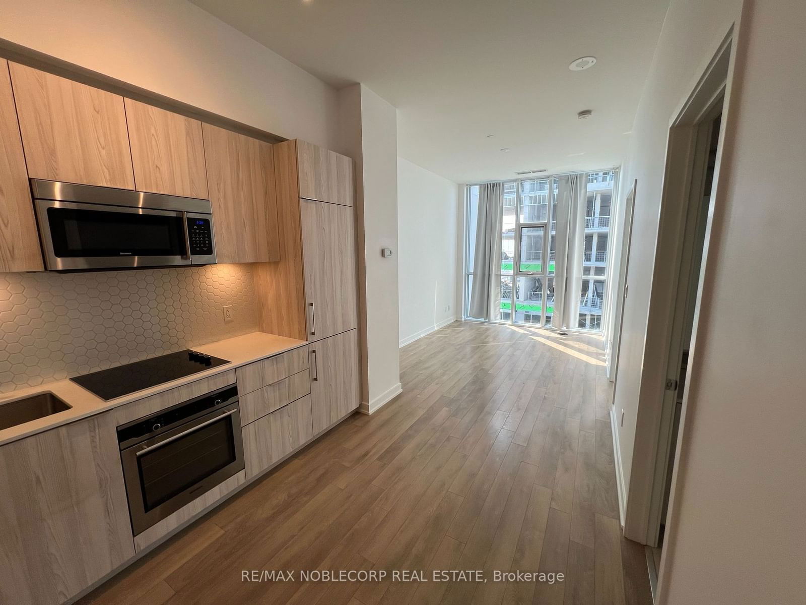 50 Ordnance St, unit 3504 for rent - image #7