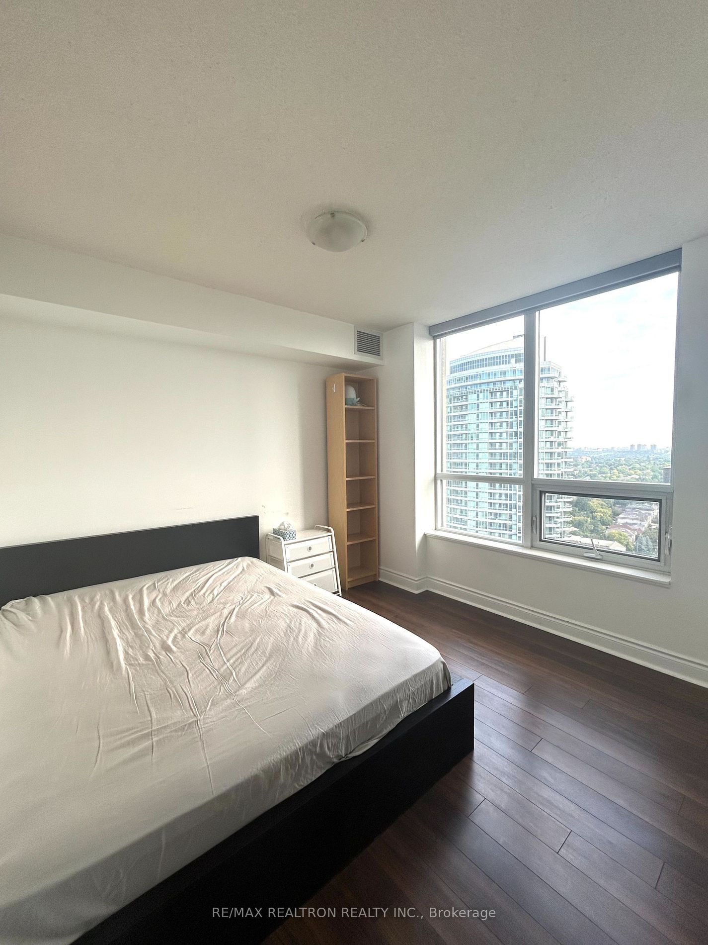 500 Doris Ave, unit 2321 for rent - image #8