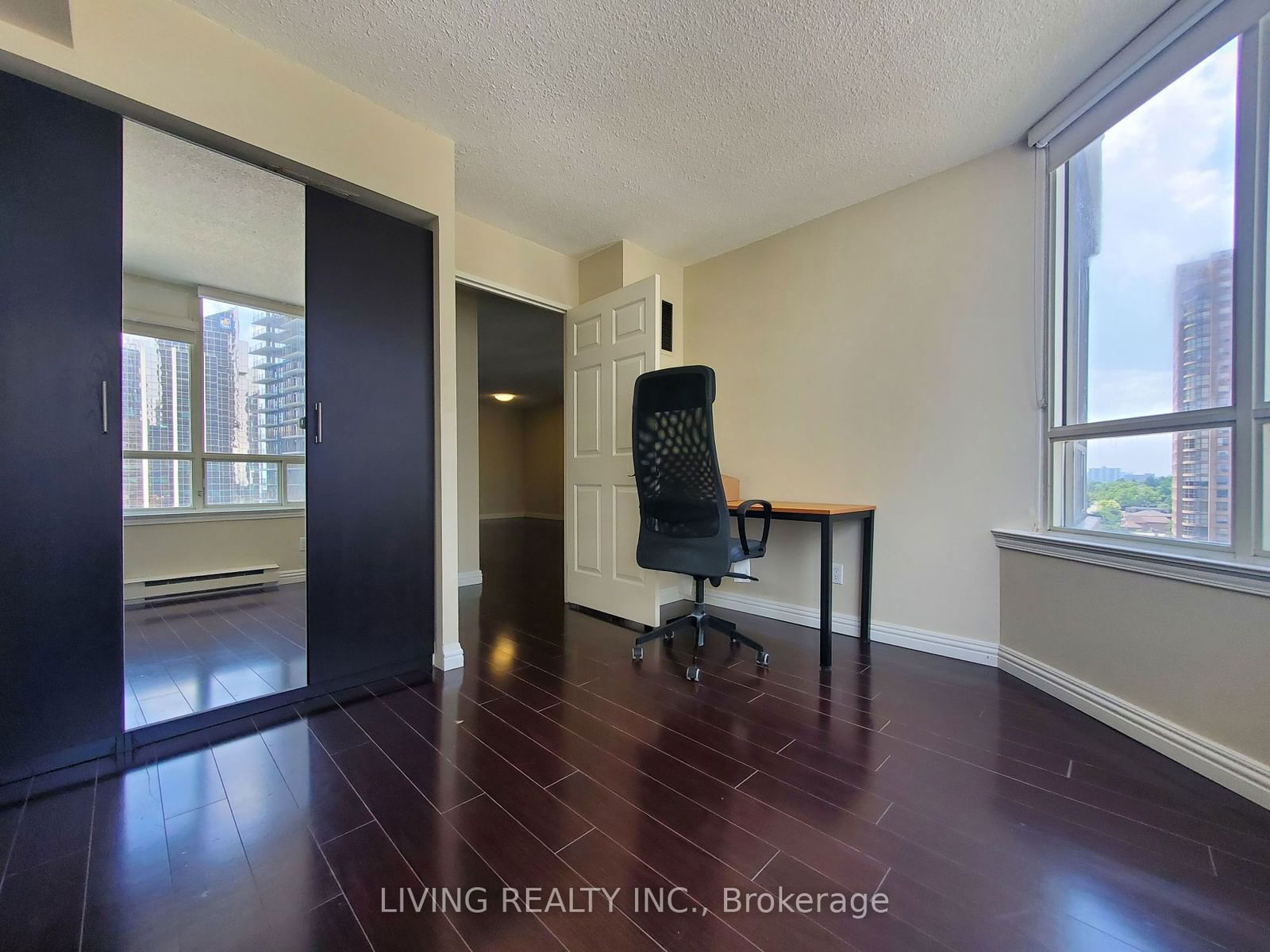 30 Greenfield Ave, unit 1201 for rent - image #13