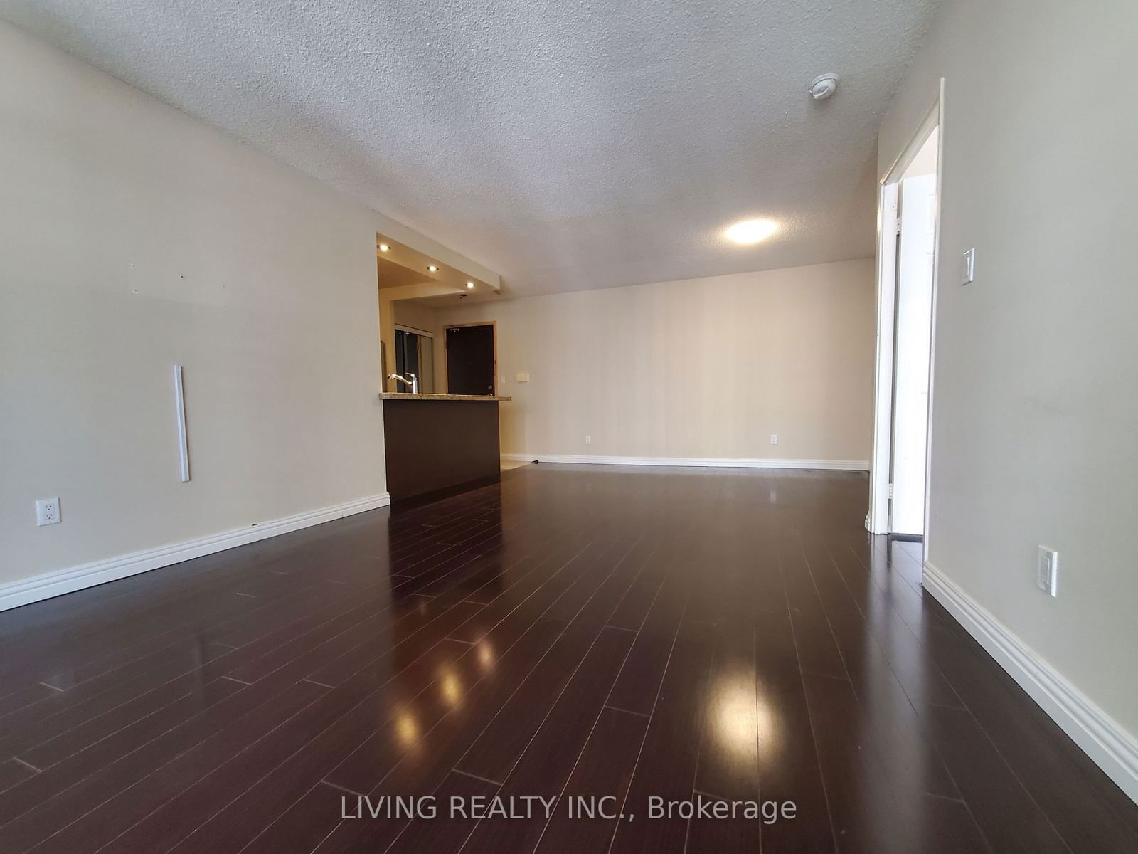 30 Greenfield Ave, unit 1201 for rent - image #7