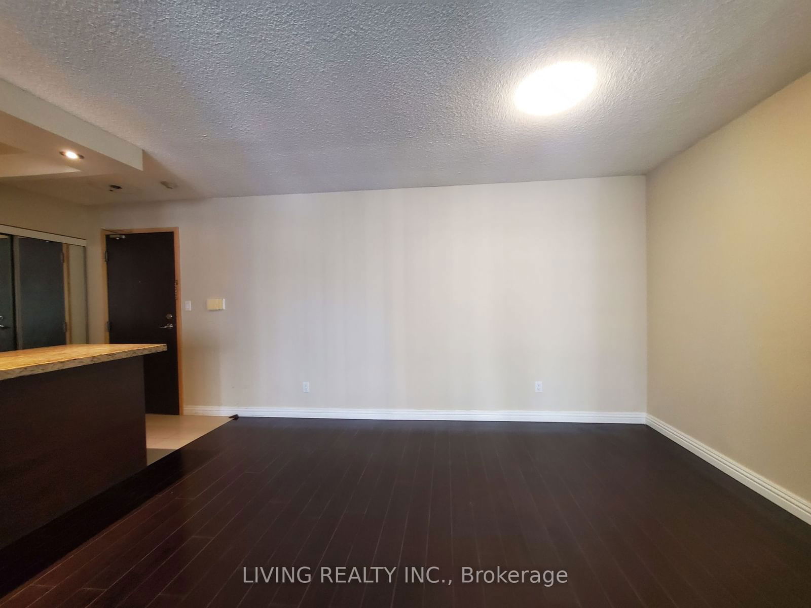 30 Greenfield Ave, unit 1201 for rent - image #9