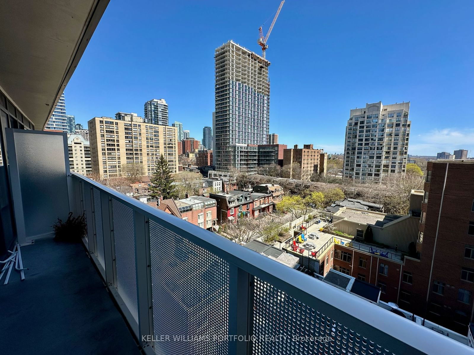 89 Mcgill St, unit 706 for sale