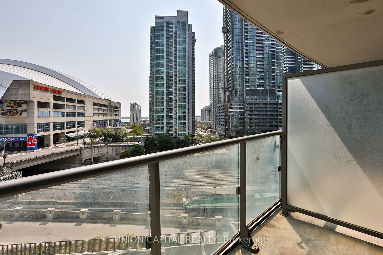 373 Front St W, unit 907 for sale - image #18