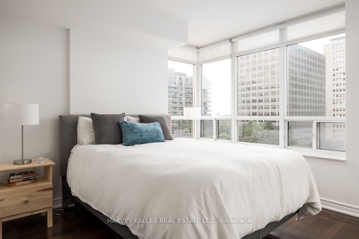 60 St. Clair Ave W, unit 1107 for sale - image #16