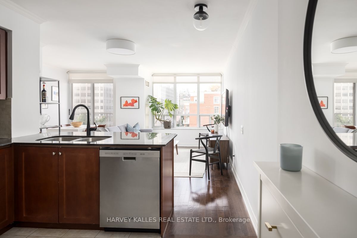 60 St. Clair Ave W, unit 1107 for sale - image #6