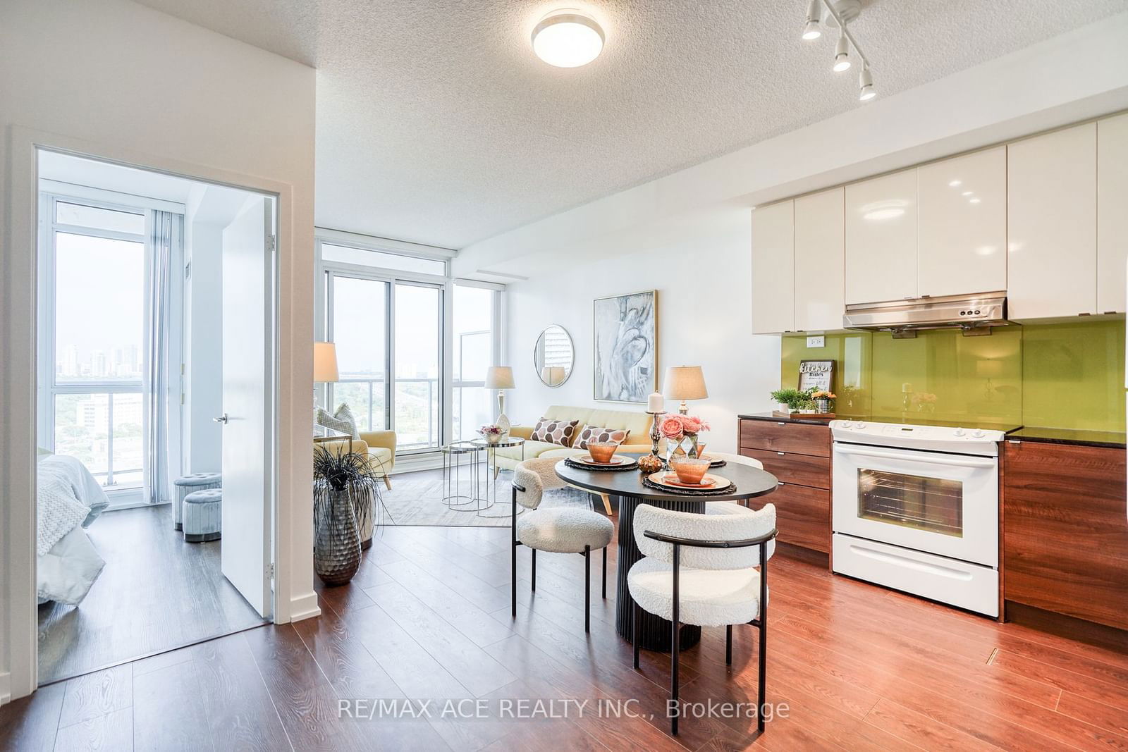 121 Mcmahon Dr, unit #2003 for sale - image #8