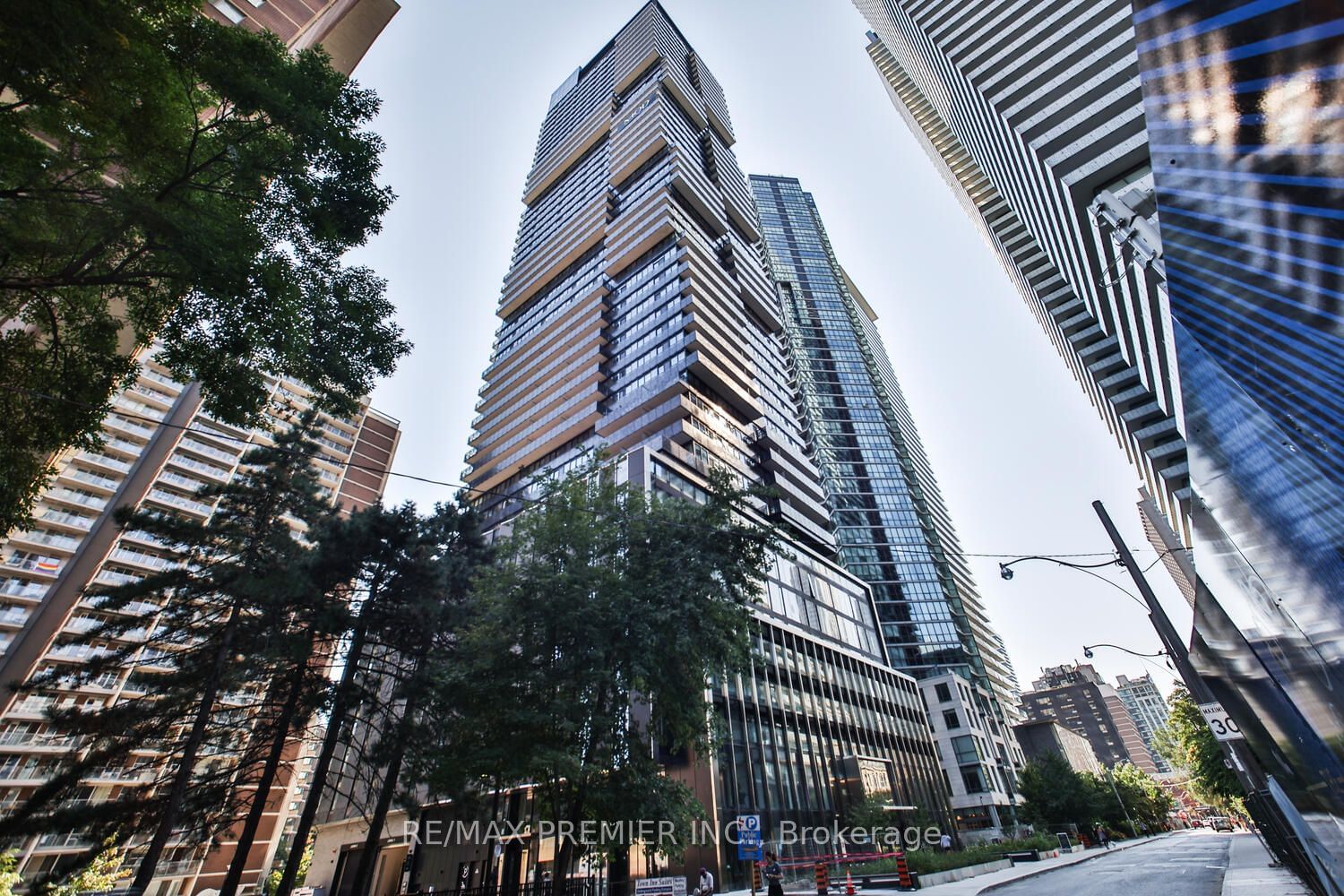 55 Charles St E, unit 4404 for rent - image #1