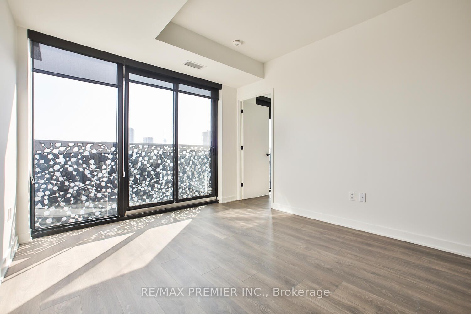 55 Charles St E, unit 4404 for rent - image #12