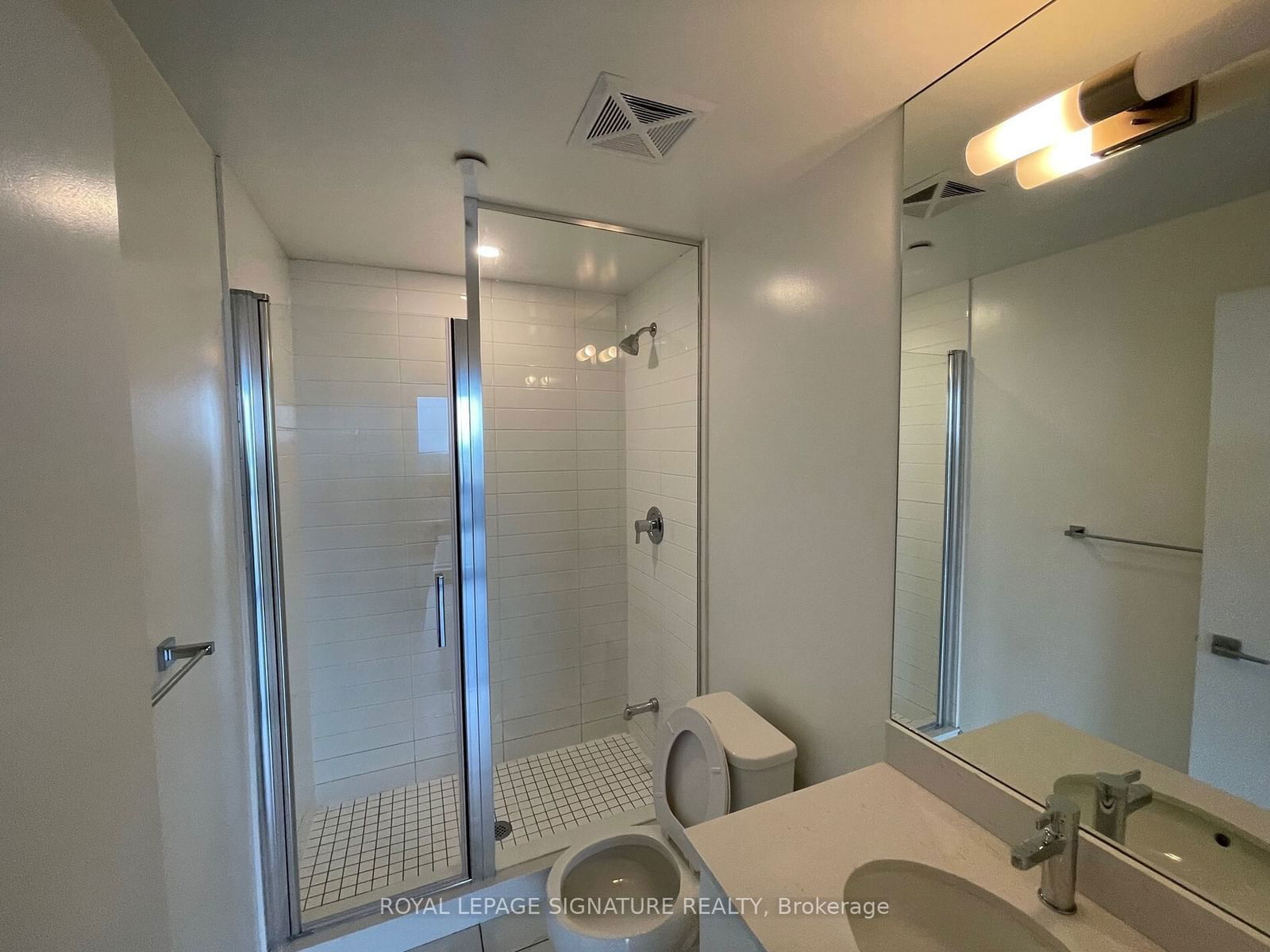 49 East Liberty St, unit 703 for rent - image #22