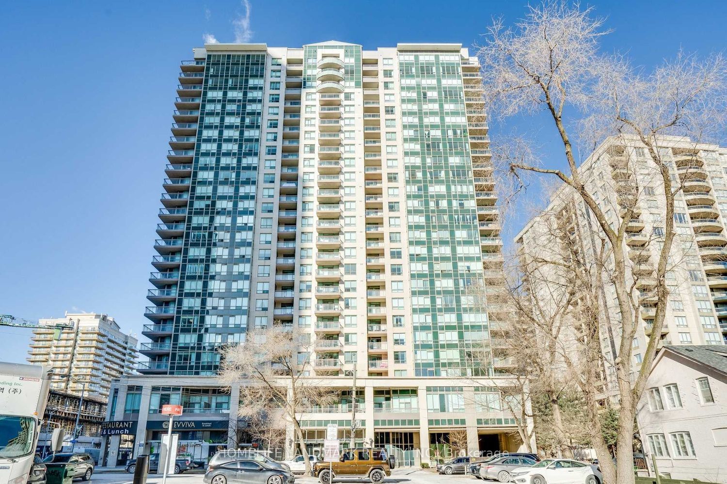 18 Parkview Ave, unit 2112 for rent