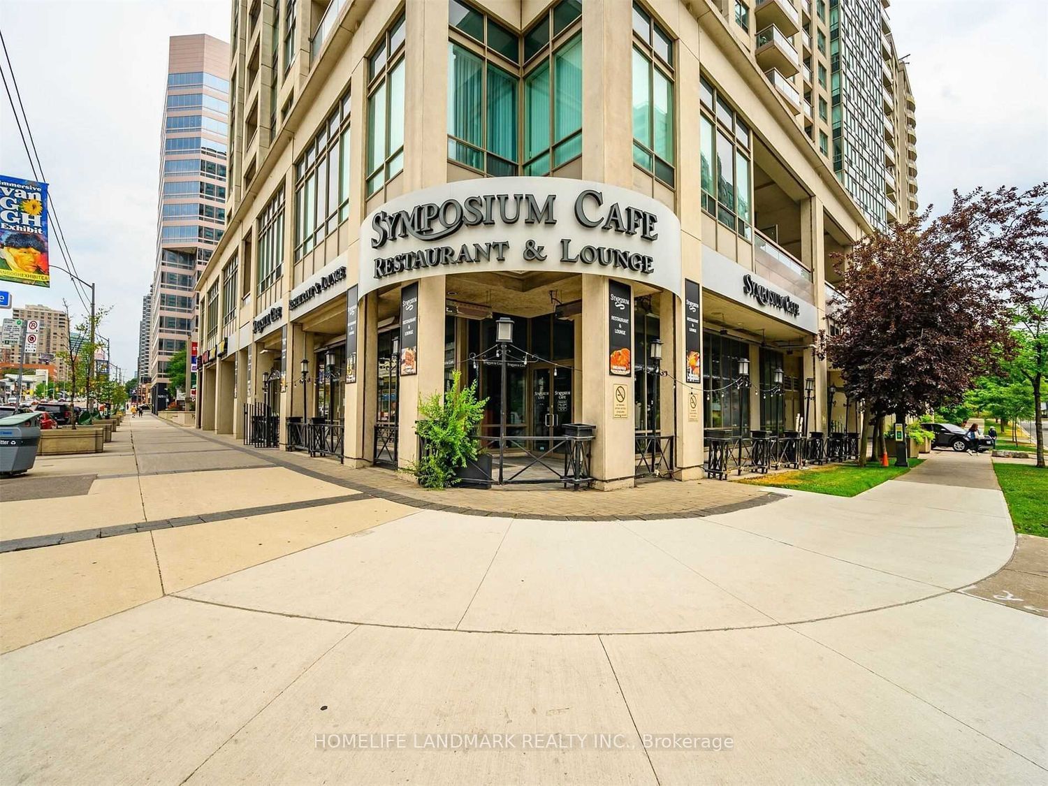 18 Parkview Ave, unit 2112 for rent - image #2