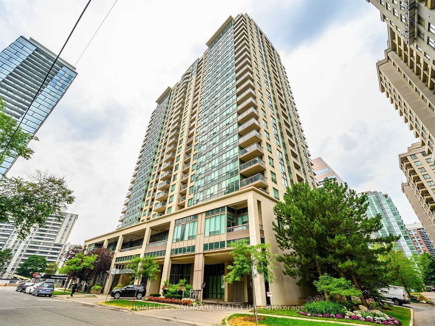 18 Parkview Ave, unit 2112 for rent