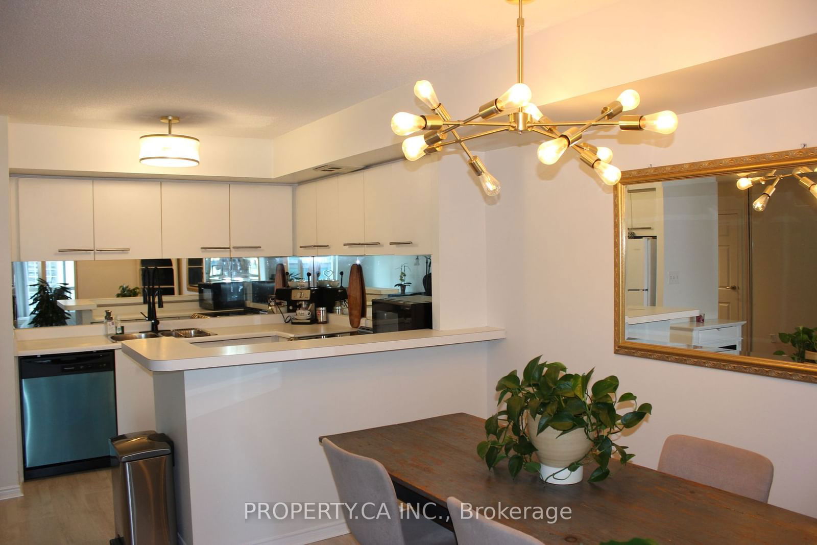 25 The Esplanade, unit 1811 for rent - image #7