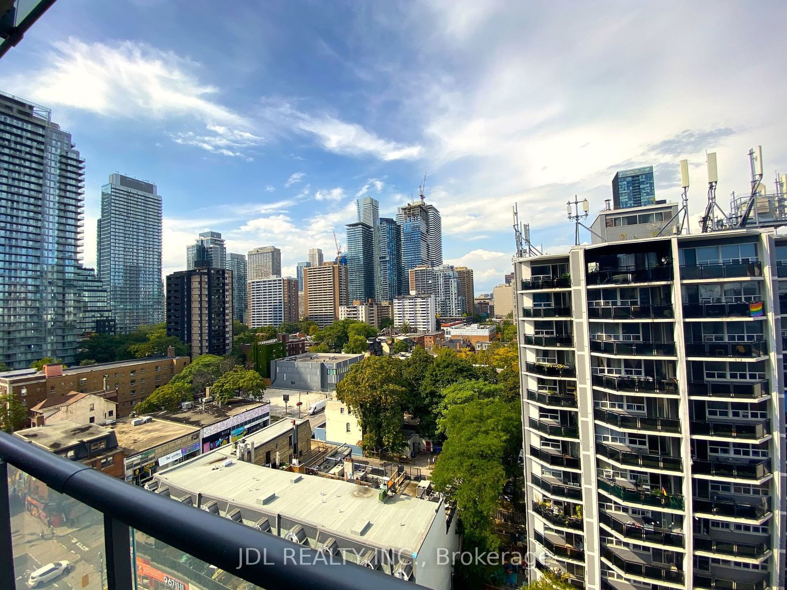 81 Wellesley St E, unit 1007 for rent - image #7