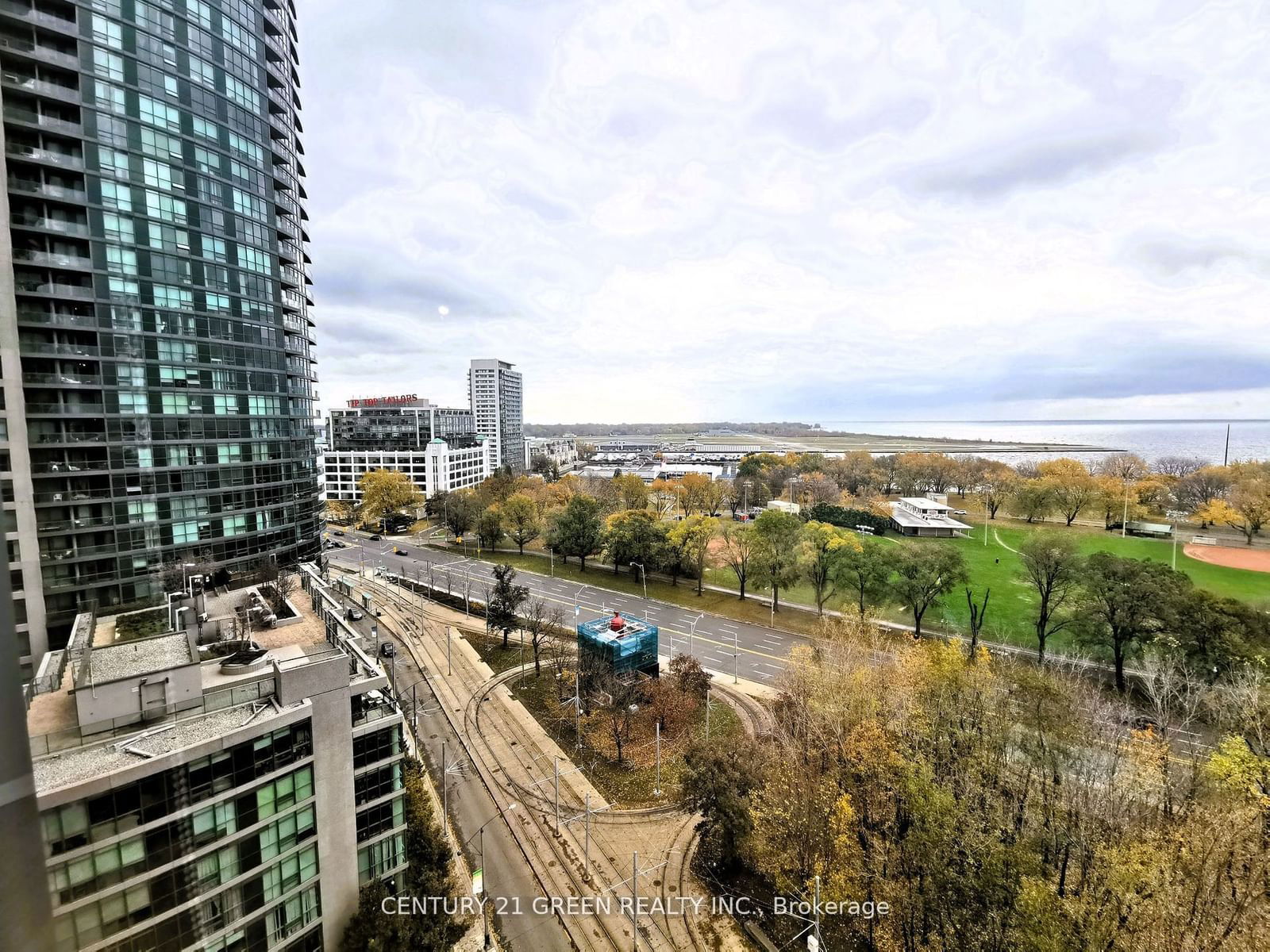 219 Fort York Blvd, unit 1409 for rent