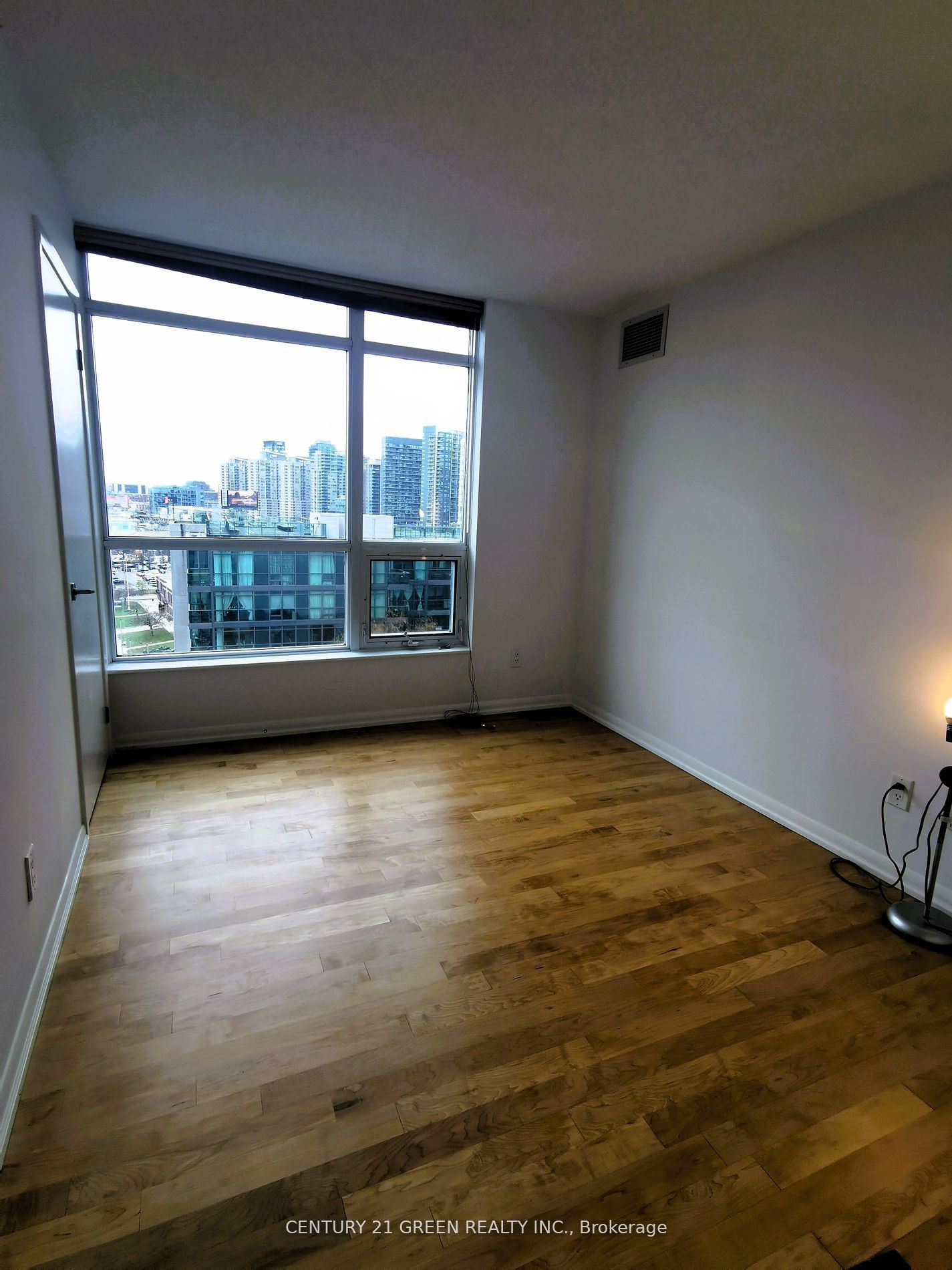 219 Fort York Blvd, unit 1409 for rent - image #7