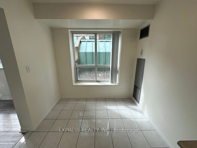 39 Pemberton Ave, unit 215 for rent - image #6