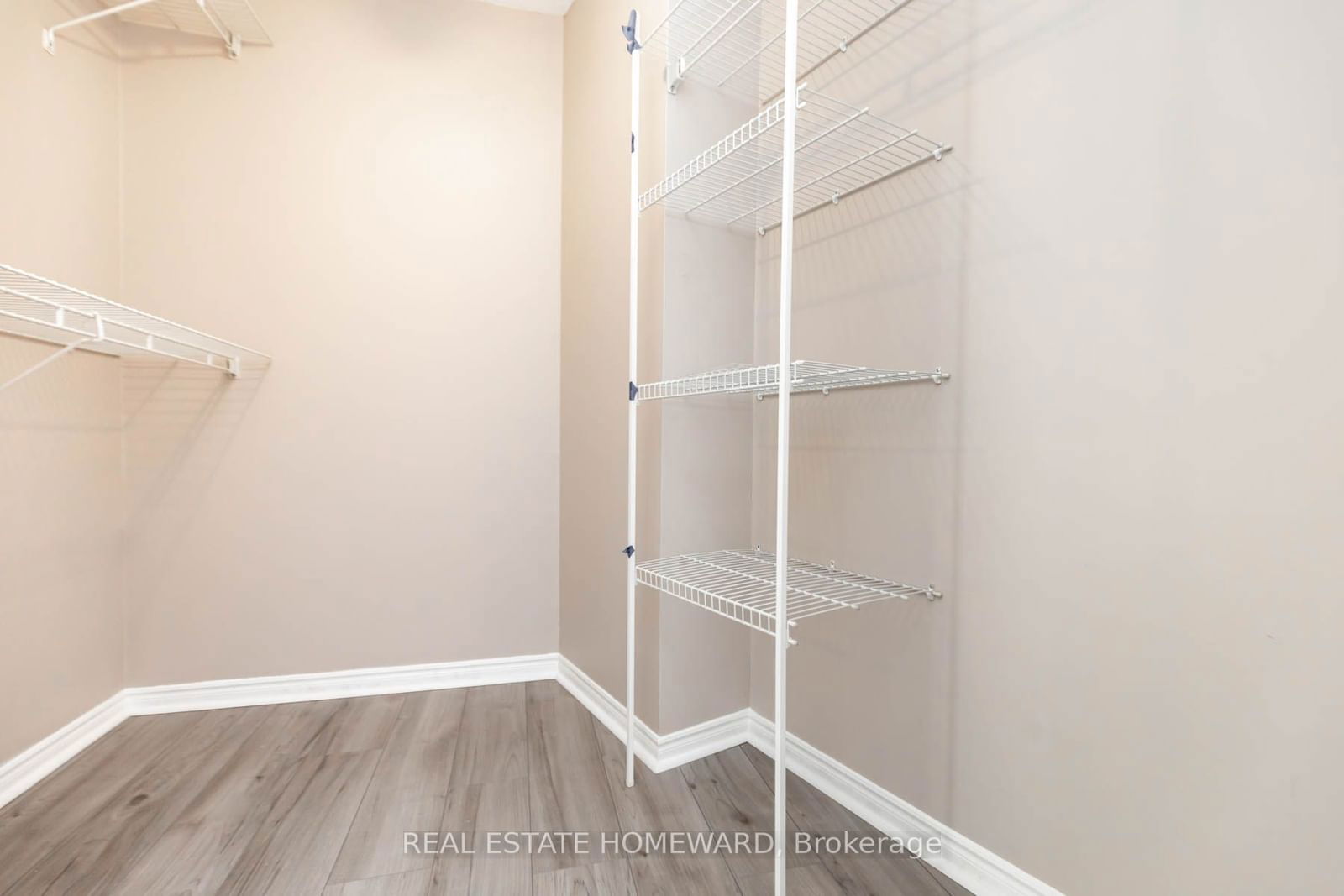 25 The Esplanade, unit 303 for rent - image #14