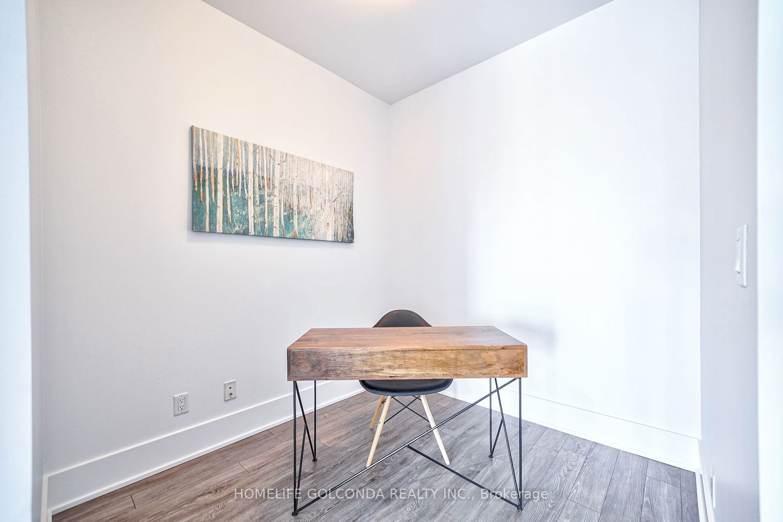 300 Front St W, unit 1913 for sale