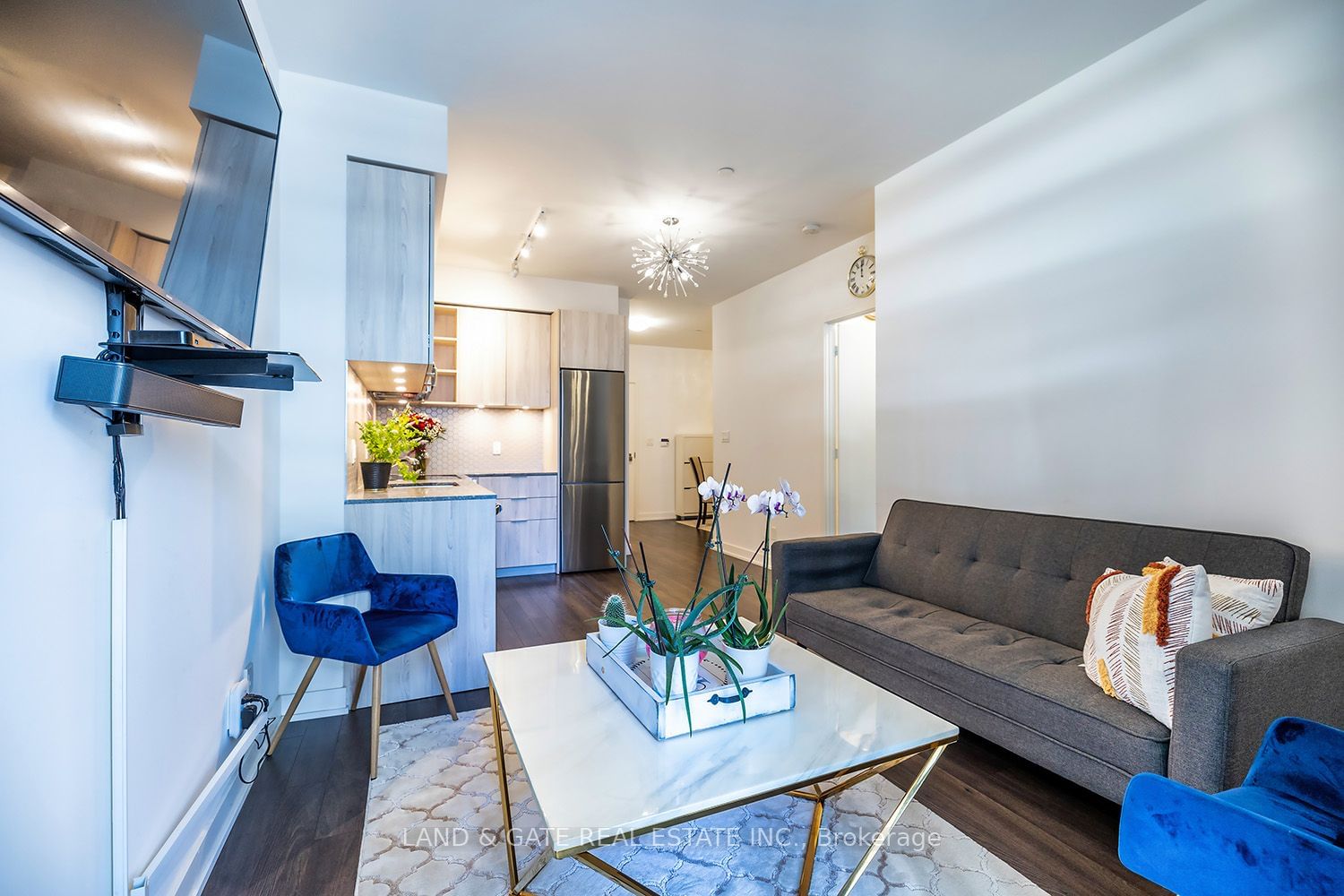 30 Ordnance St, unit 408 for rent - image #8