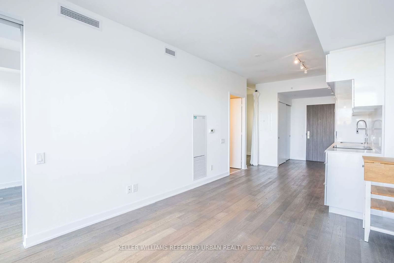 185 Roehampton Ave, unit 1109 for rent - image #8